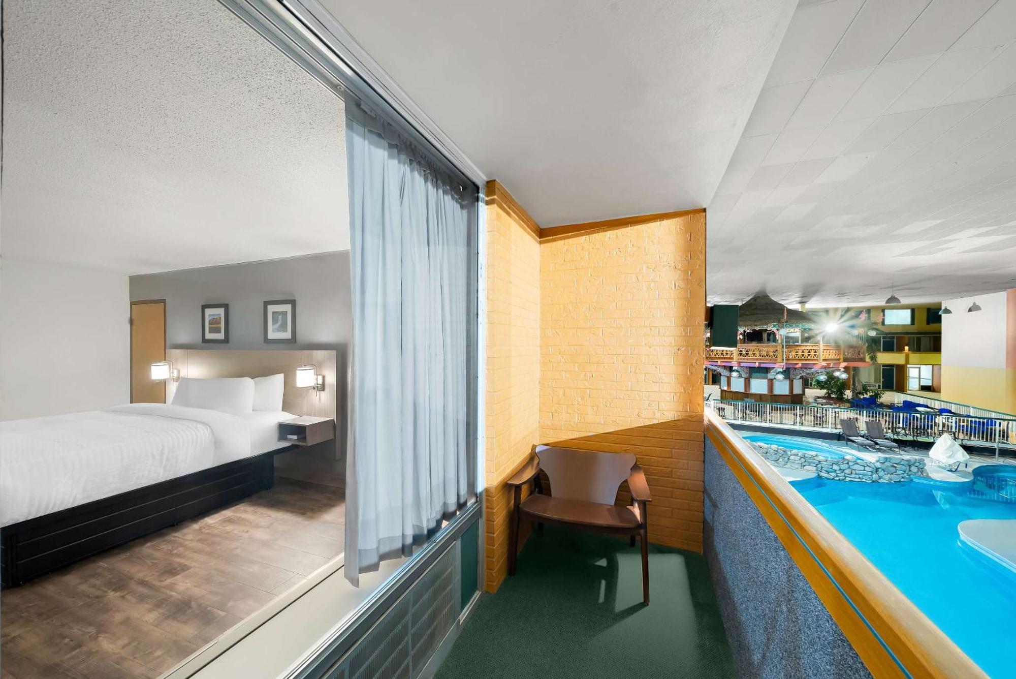 Clarion Inn & Suites And Convention Center كيرني المظهر الخارجي الصورة